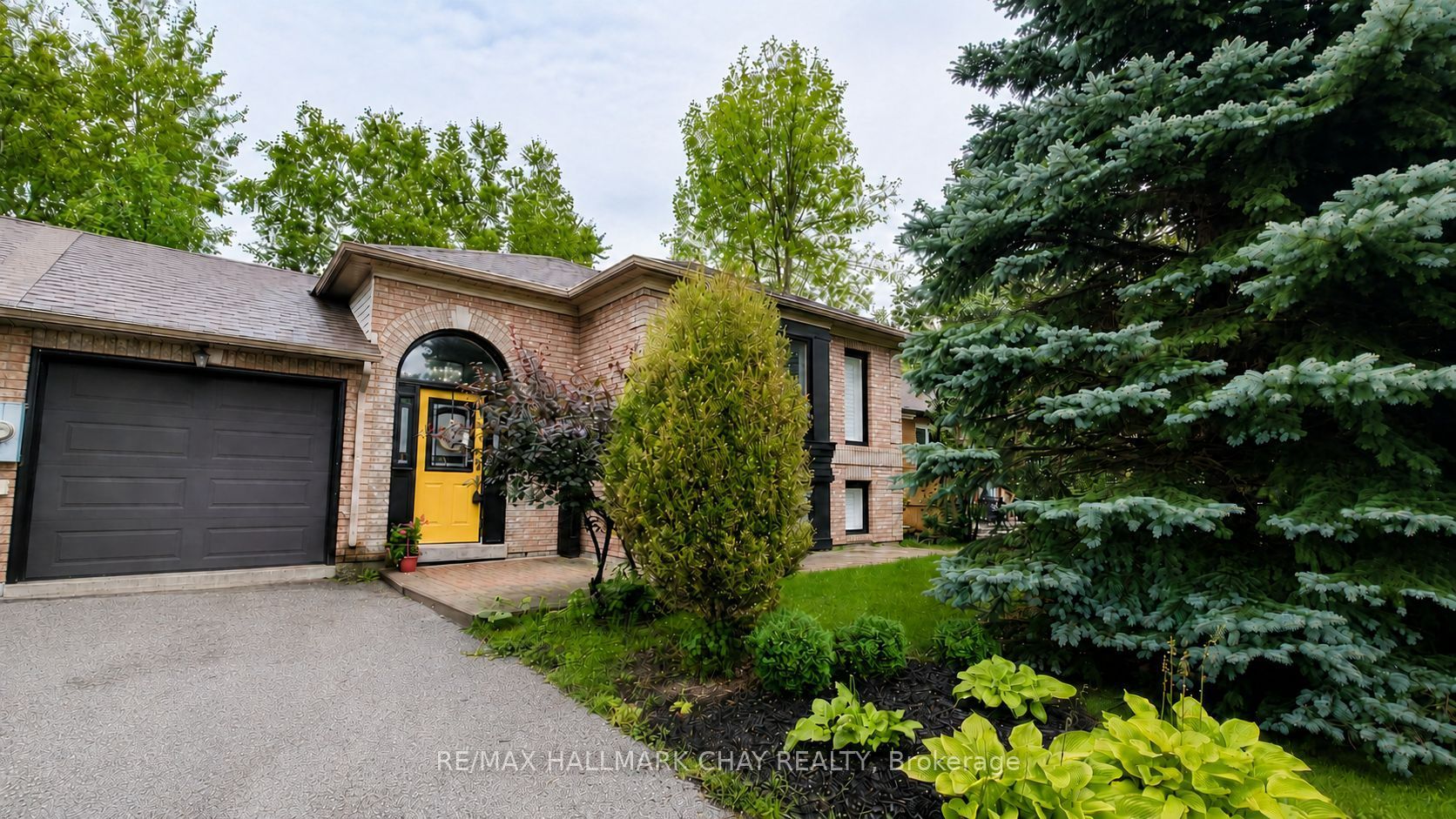 5 Harbour Crescent, Wasaga Beach, ON L9Z 1G4