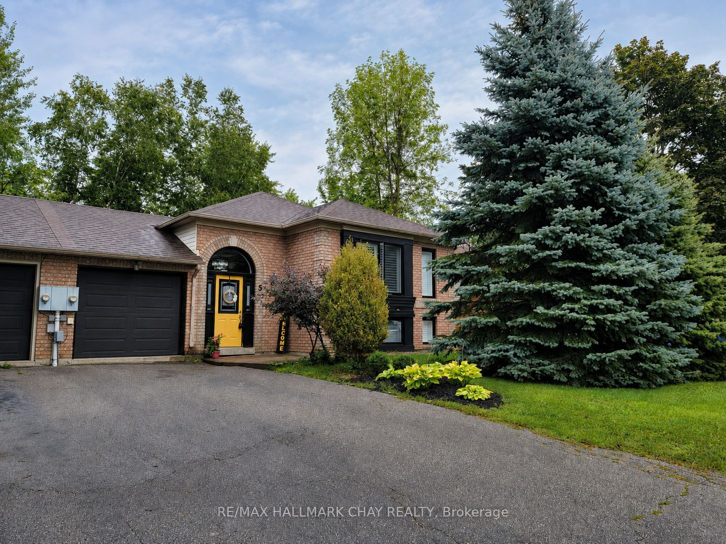 5 Harbour Crescent, Wasaga Beach, ON L9Z 1G4 photo 2