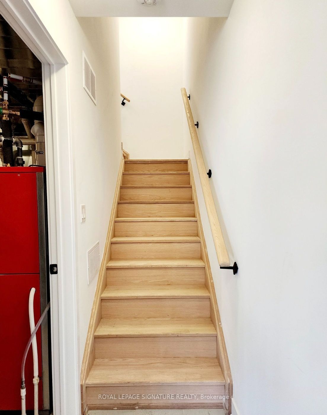 32 Silo Mews, Barrie, ON L9J 0C2 photo 2