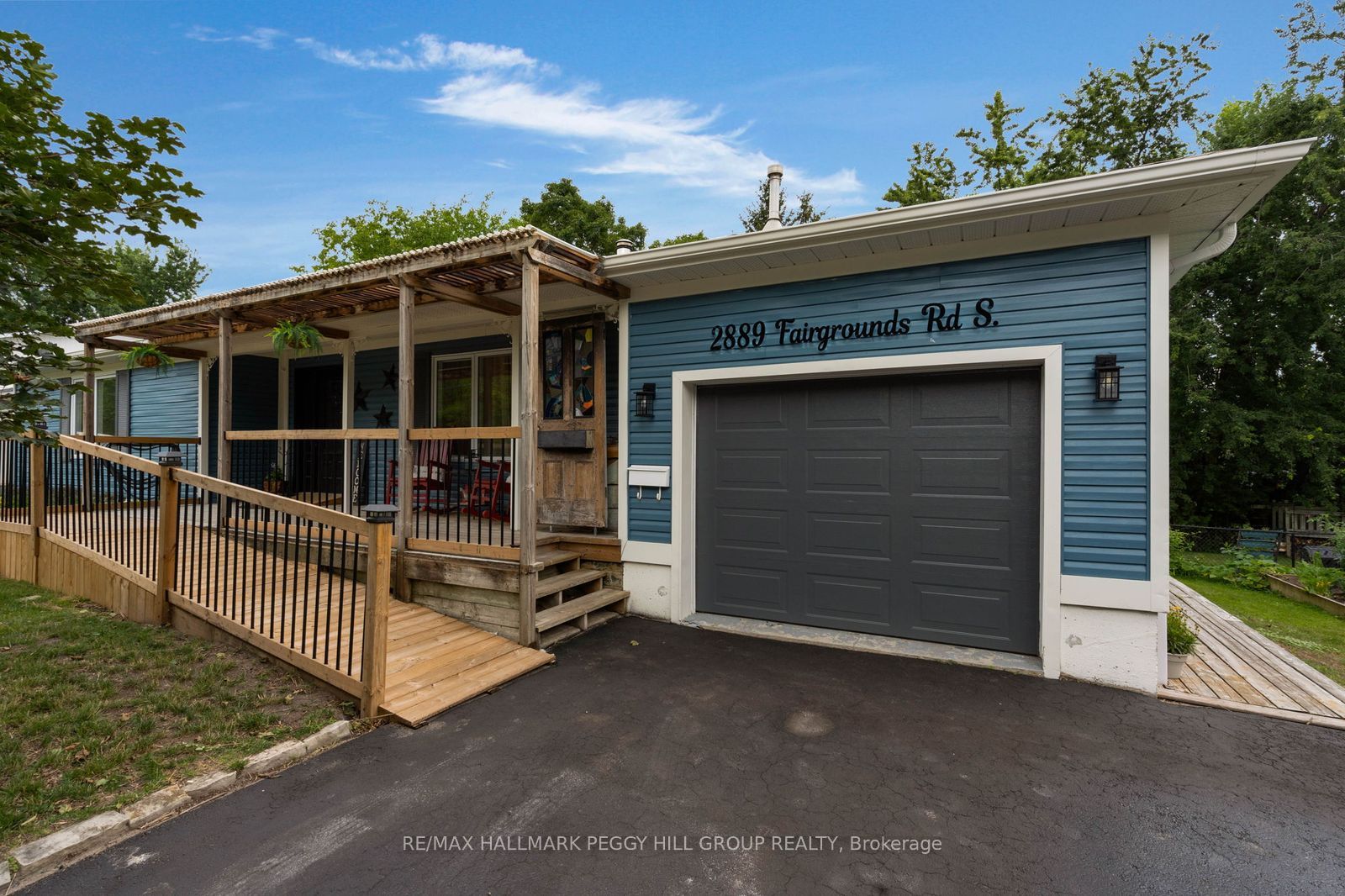 2889 Fairgrounds Road S, Clearview, ON L0M 1G0