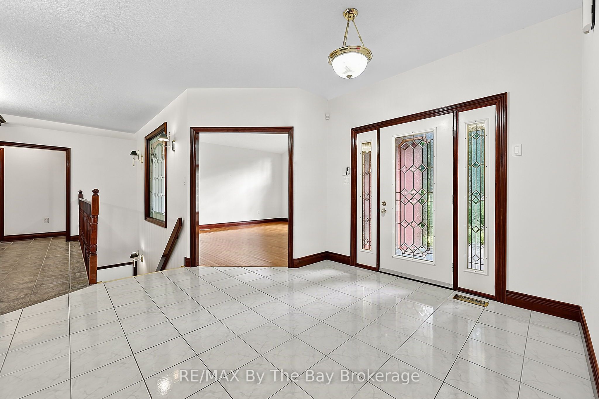 90 Goldfinch Crescent, Tiny, ON L0L 2J0 photo 3