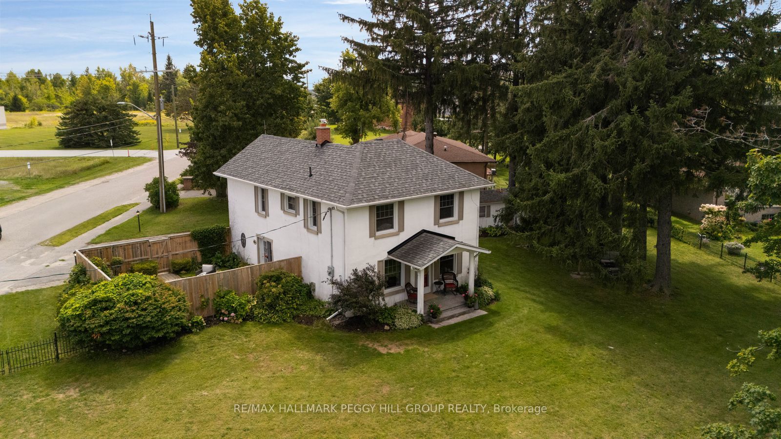 12 Beacon Road, Barrie, ON L4N 9C8