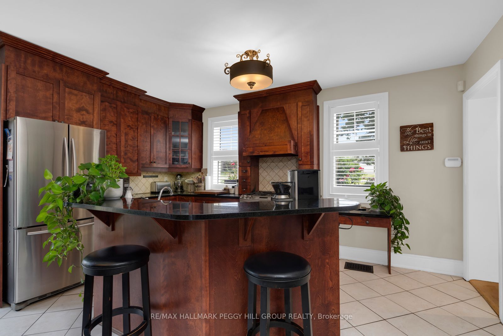 12 Beacon Road, Barrie, ON L4N 9C8 photo 2