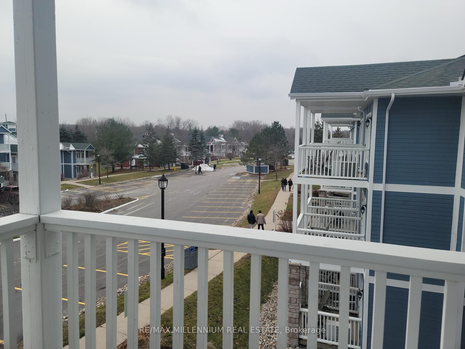 90 Highland Drive 2442-43, Oro-Medonte, ON L0L 2L0 photo 5