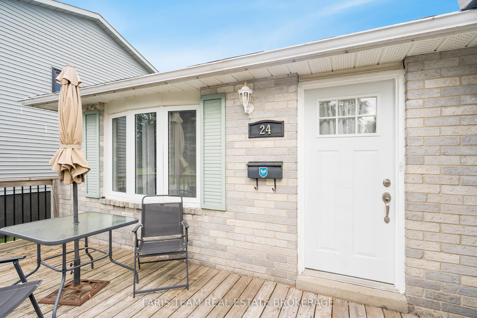 24 Laurie Crescent, Barrie, ON L4M 6C7 photo 4