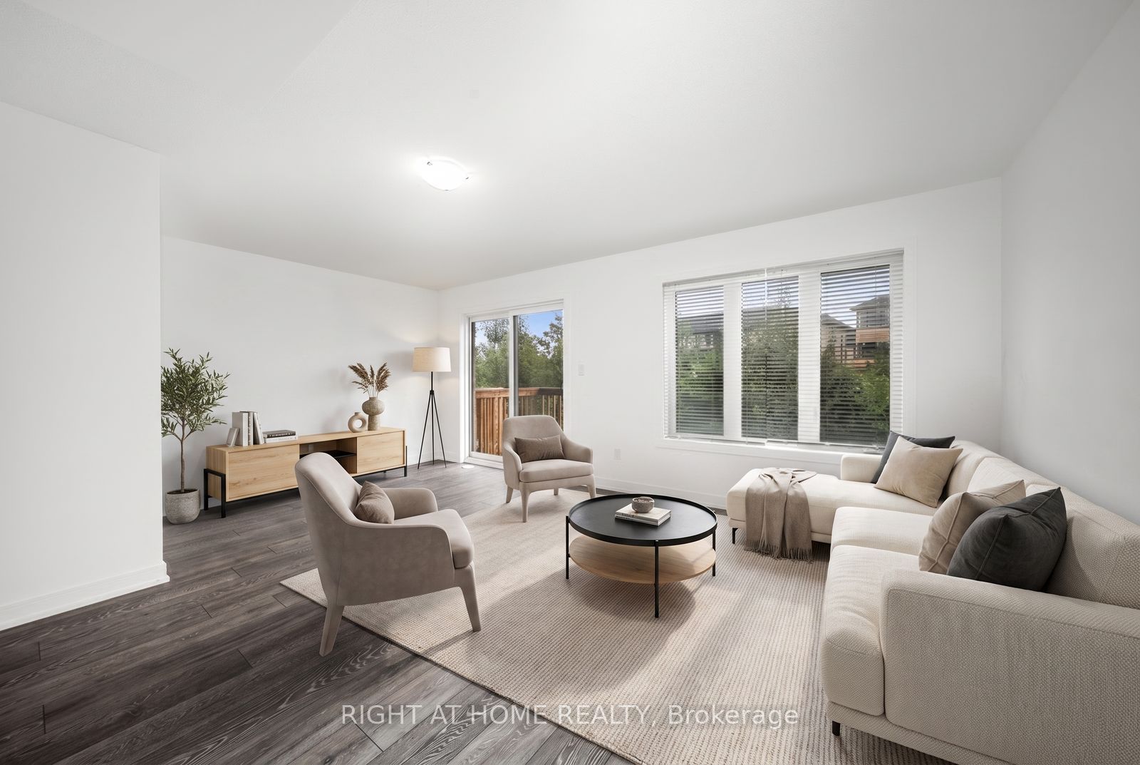 6 Blue Forest Crescent, Barrie, ON L9J 0N3 photo 3