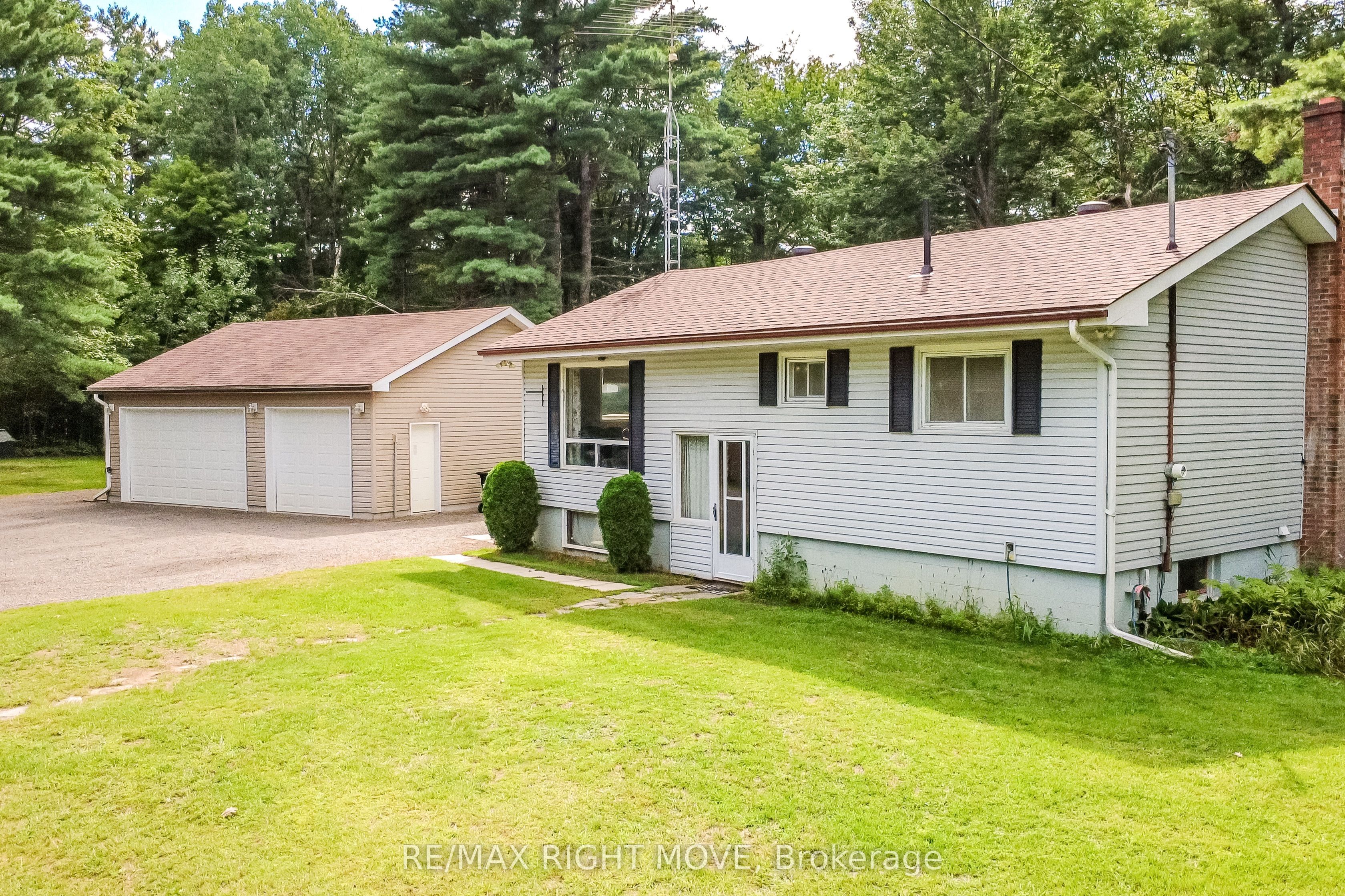 4411 Canal Road, Severn, ON L0K 2B0 photo 2