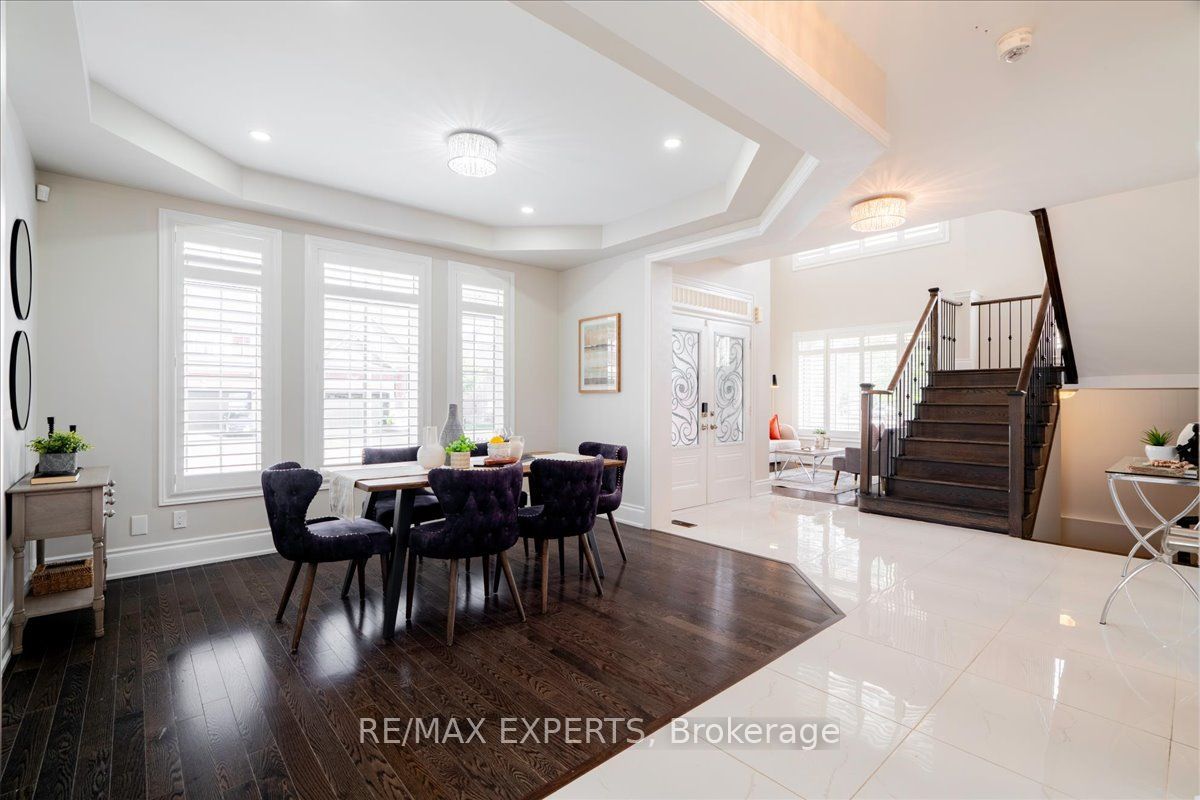 22 Travers Gate, Springwater, ON L9X 0S8 photo 5