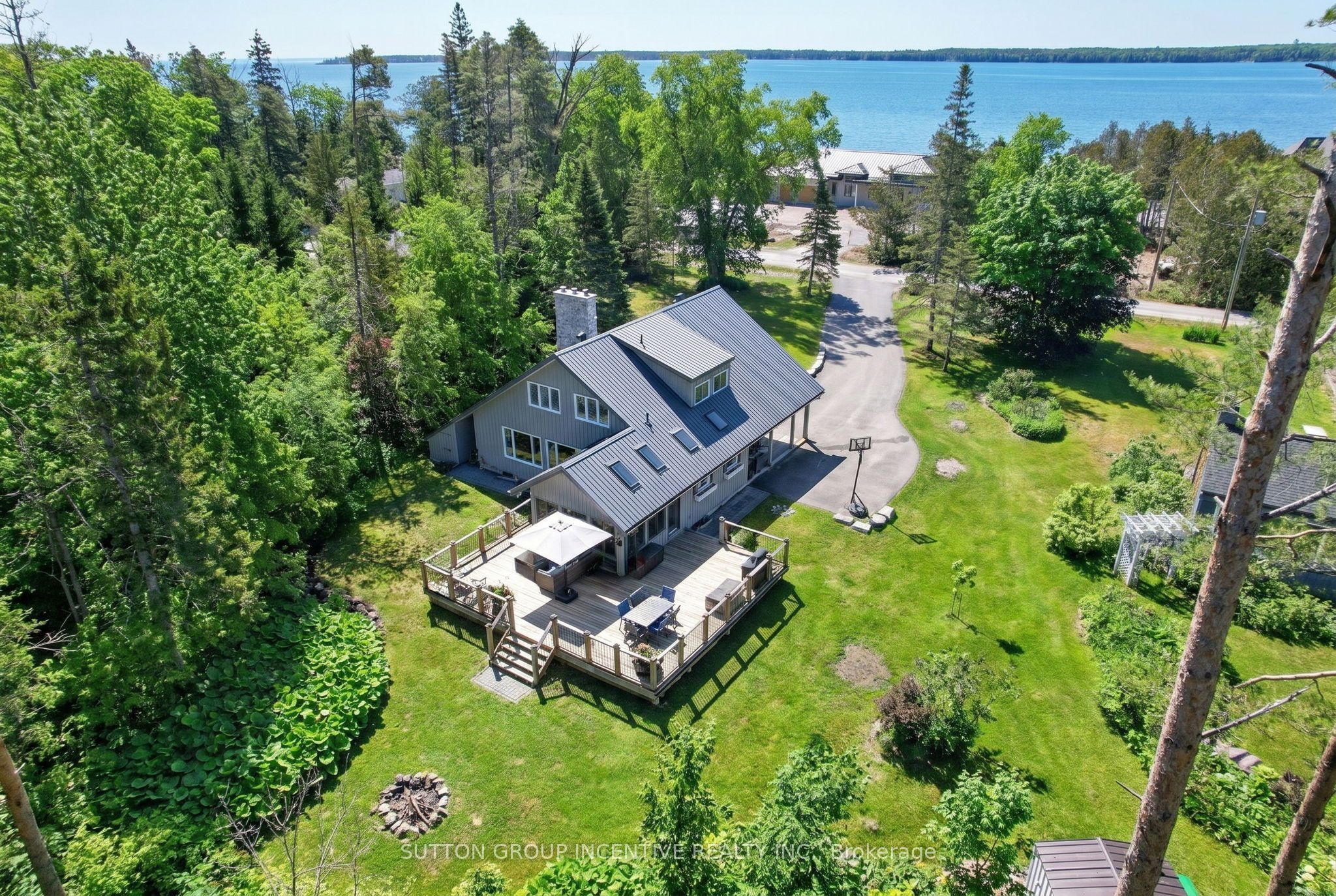 24 Brambel Road, Oro-Medonte, ON L0L 2L0
