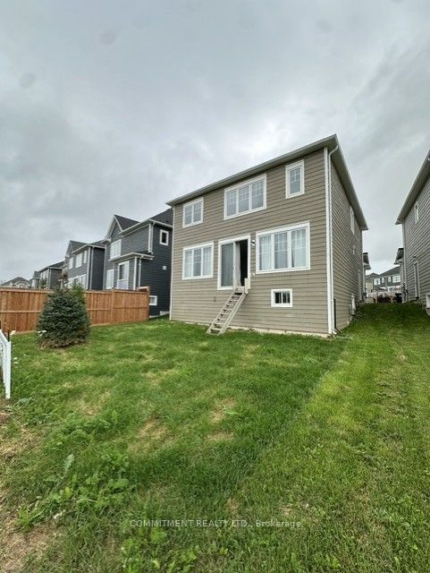 14 Shapira Avenue, Wasaga Beach, ON L9Z 0K2 photo 3