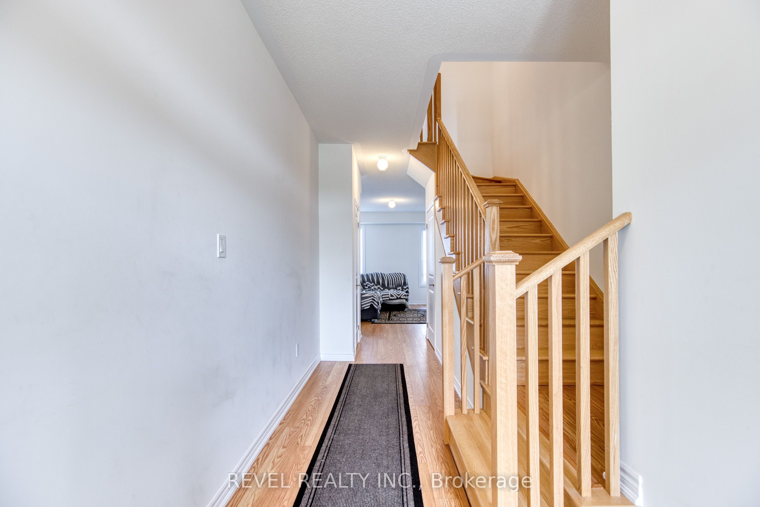 12 Hylton Drive, Barrie, ON L9J 0W5 photo 2