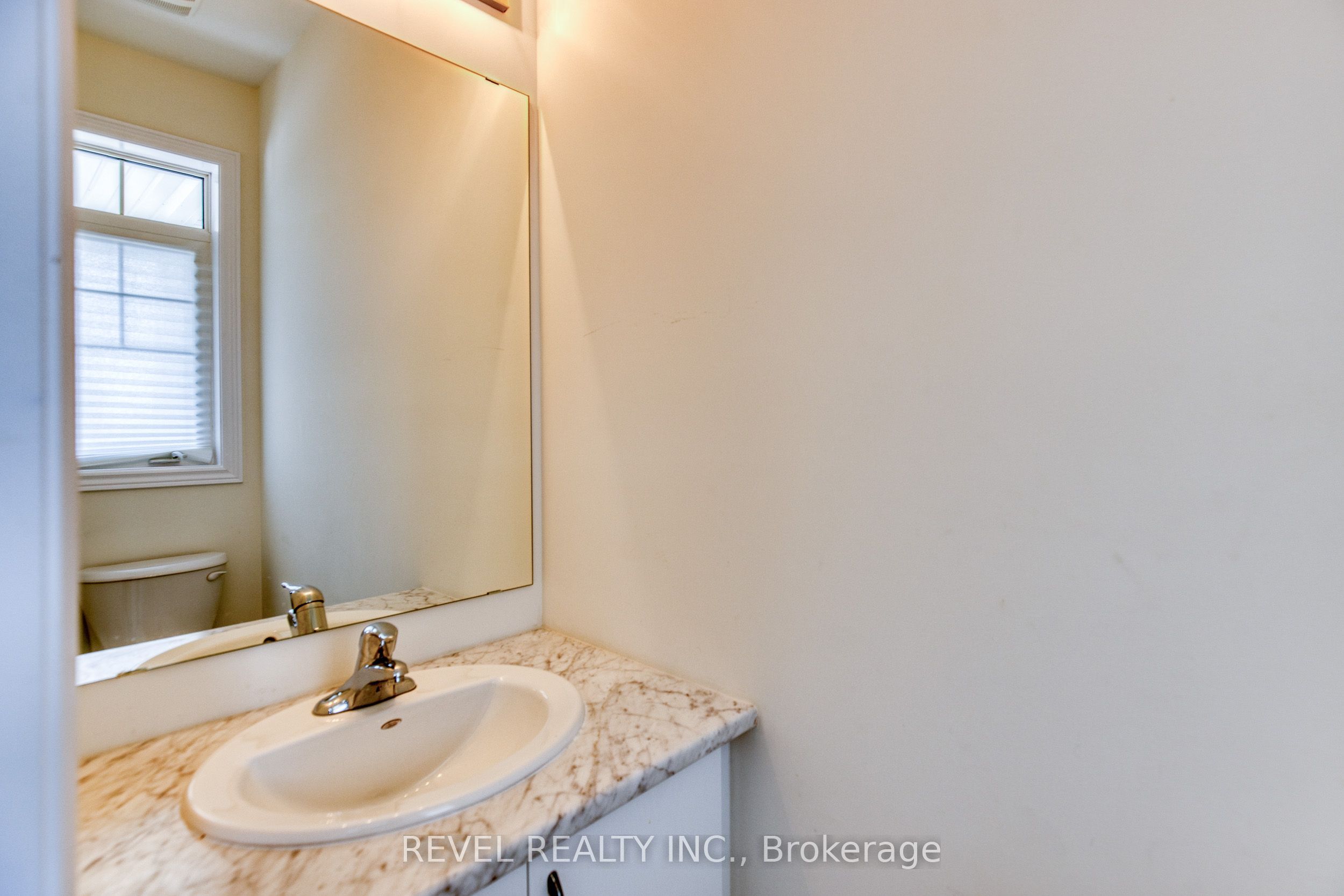 12 Hylton Drive, Barrie, ON L9J 0W5 photo 3