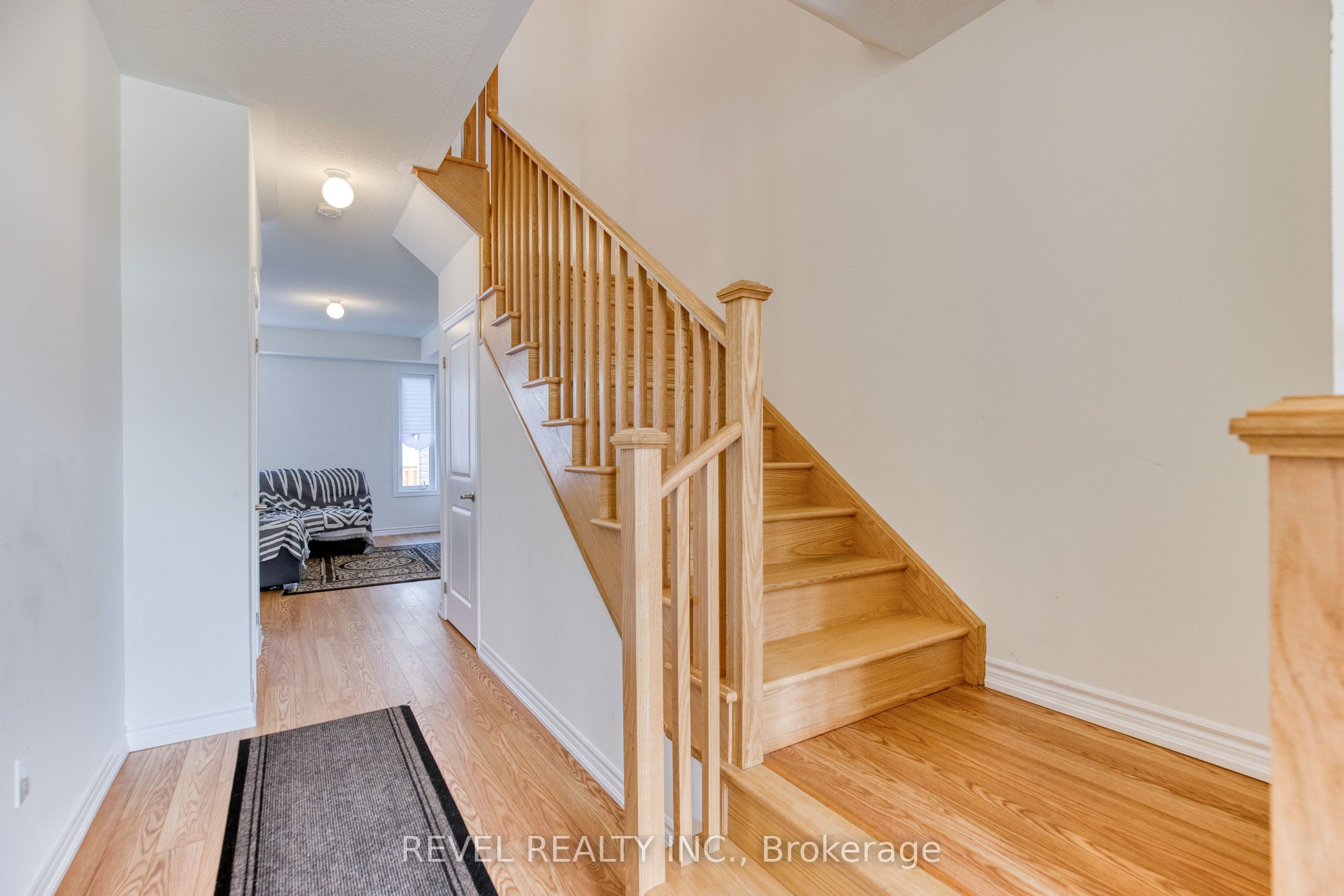 12 Hylton Drive, Barrie, ON L9J 0W5 photo 4