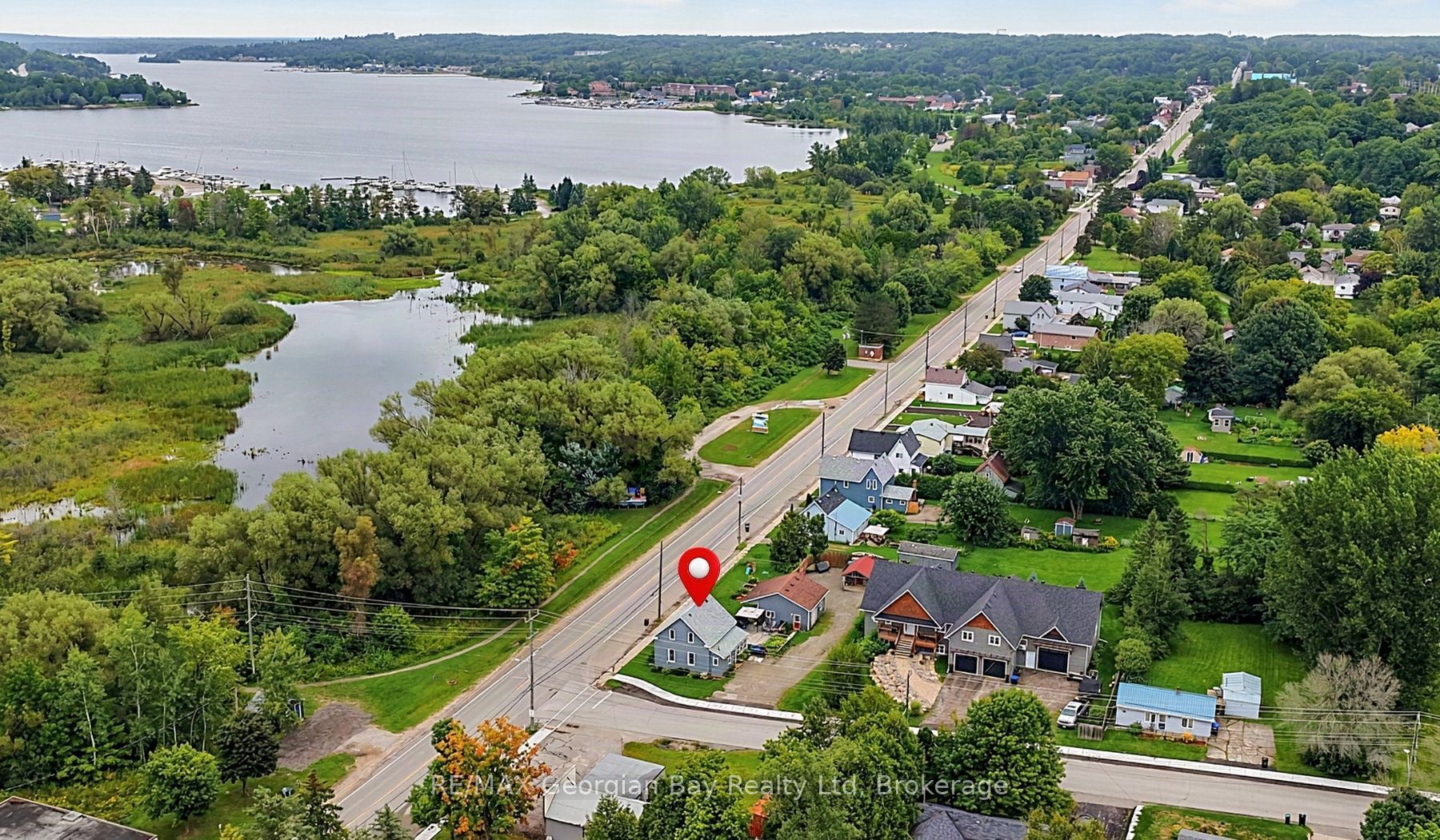 154 ROBERT Street W, Penetanguishene, ON L9M 1P8 photo 2