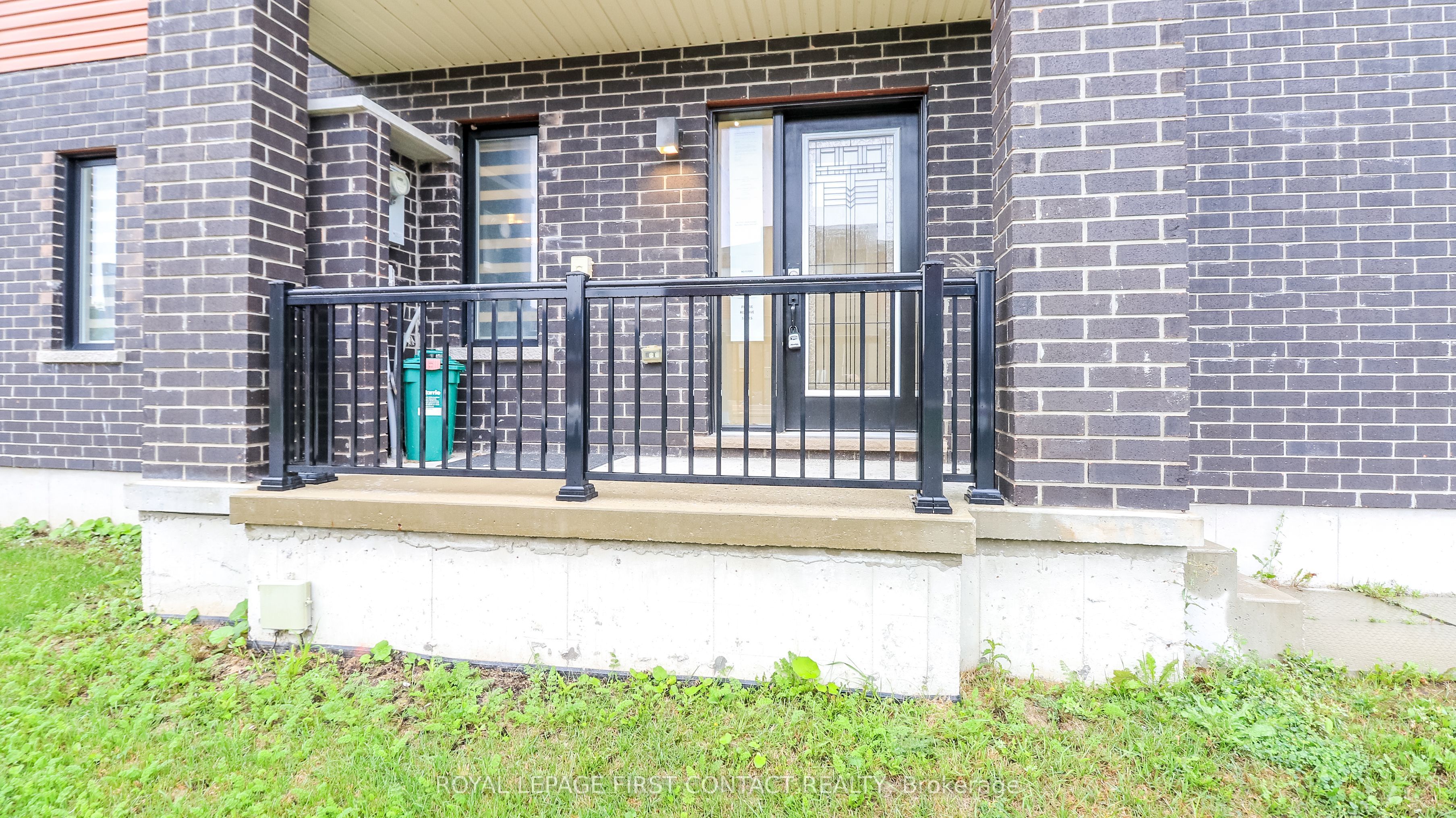 92 Fairlane Avenue, Barrie, ON L9J 0M9 photo 5