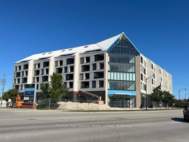 31 Huron Street 226, Collingwood, ON L9Y 0E8 photo 2