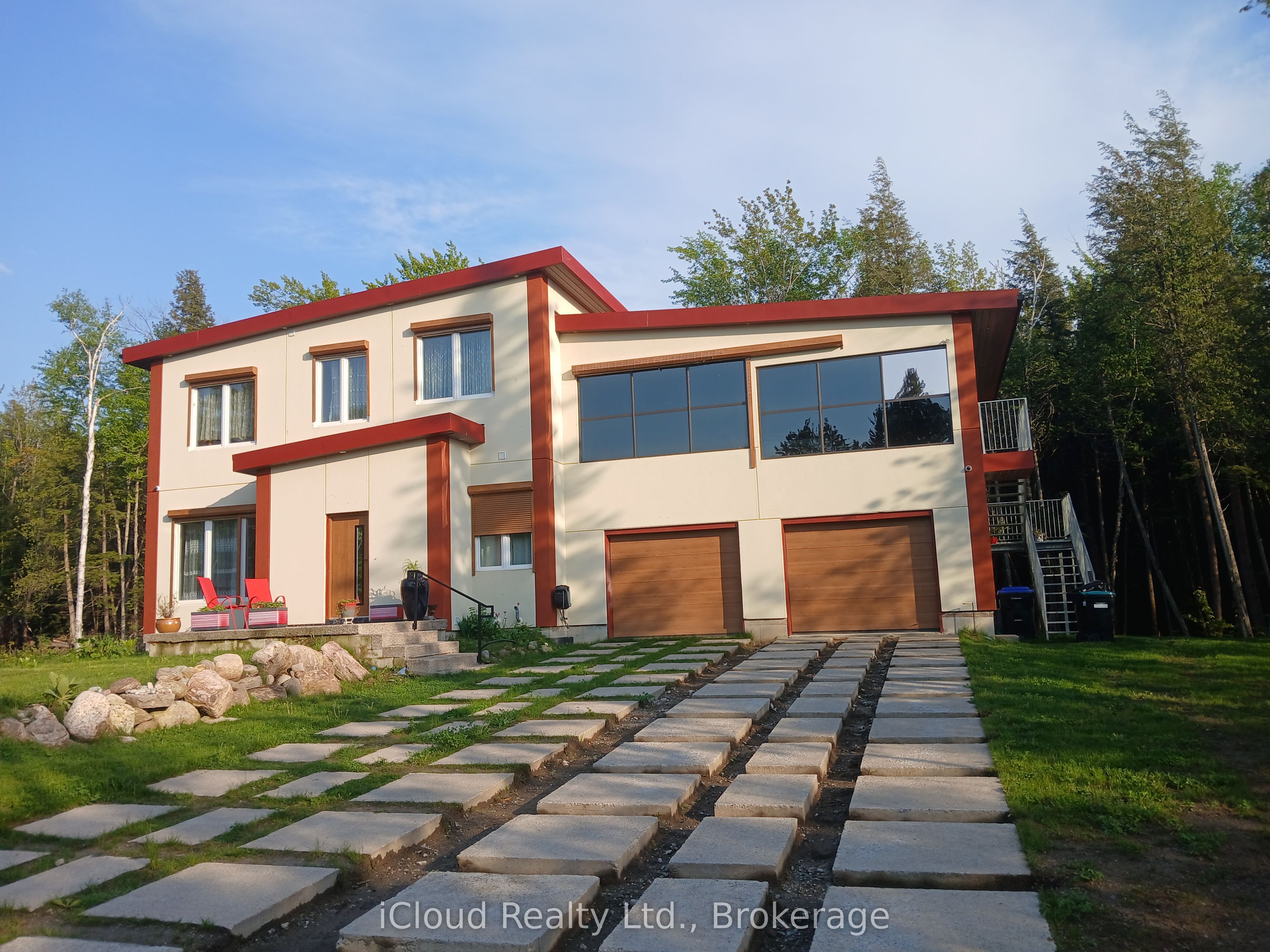 2216 Champlain Road, Tiny, ON L9M 0C4 photo 2