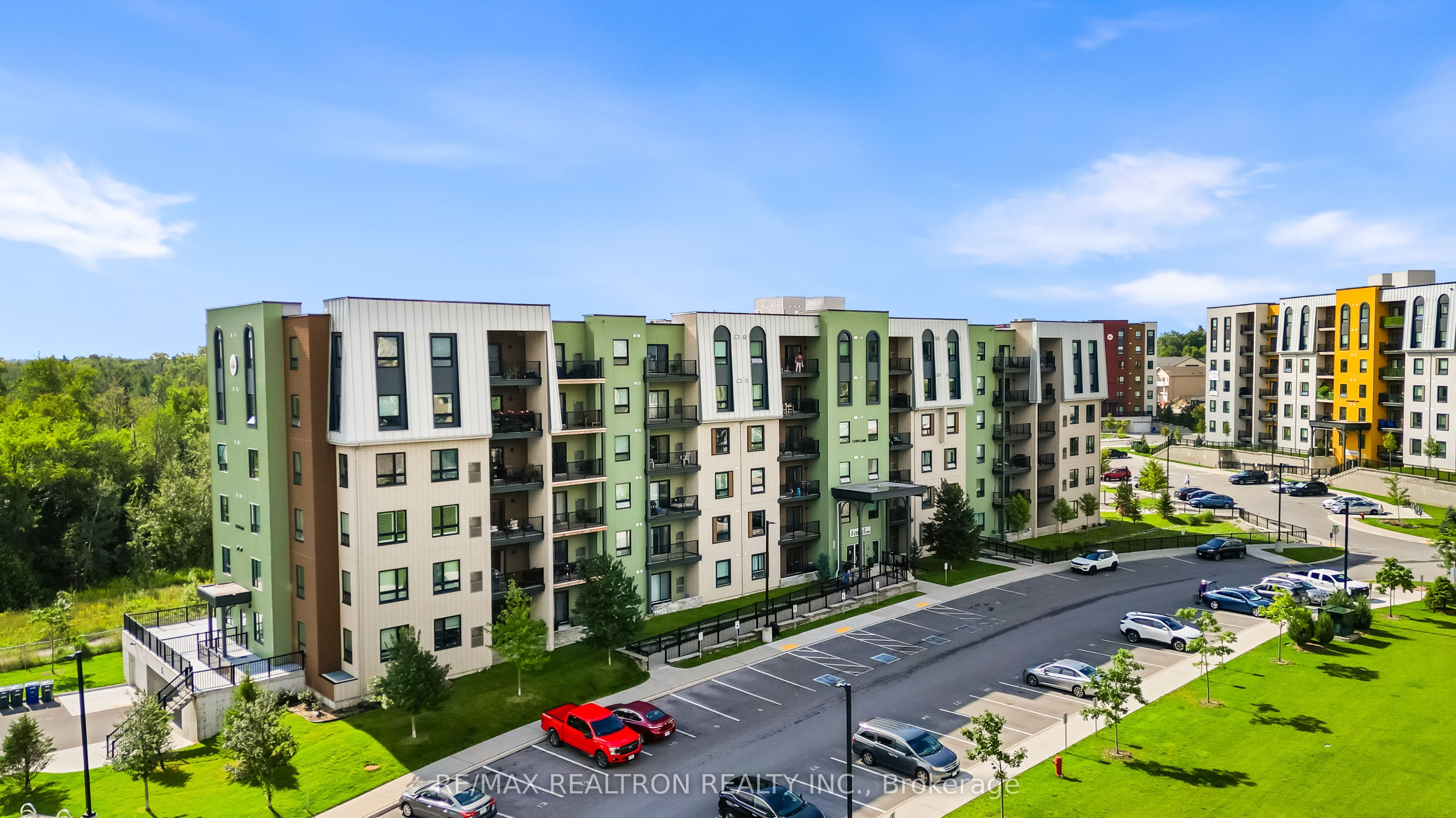 5 Chef Lane 13, Barrie, ON L9J 0J8