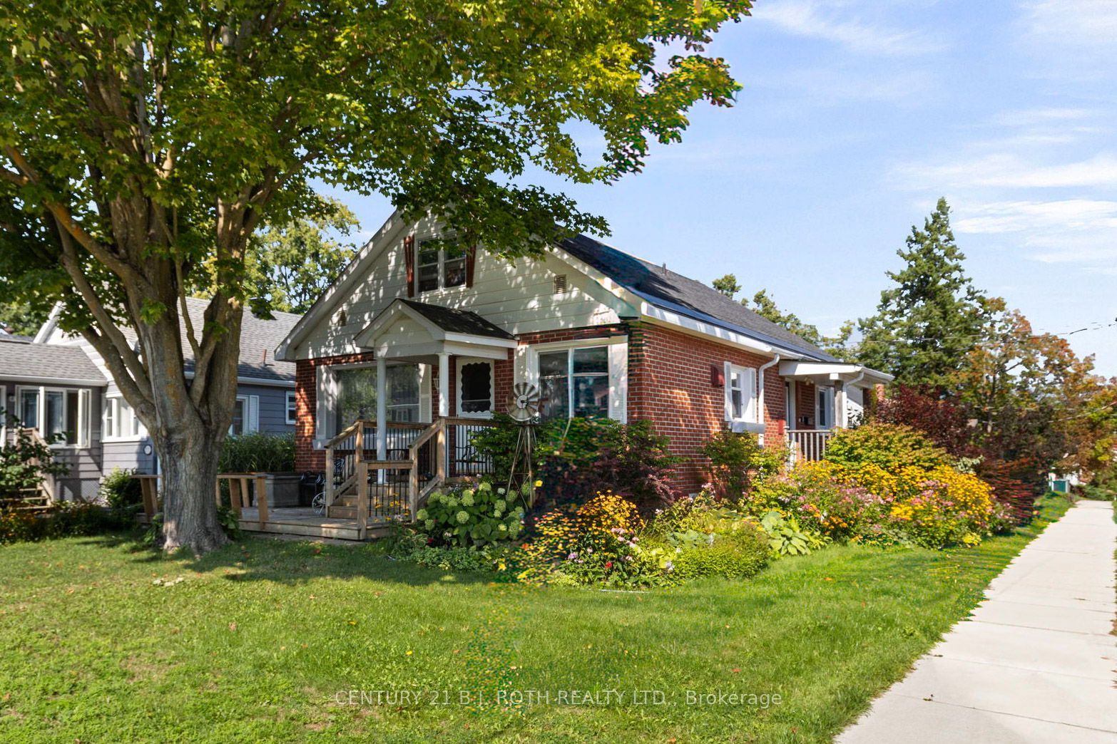 328 Colborne Street W, Orillia, ON L3V 3A3 photo 2
