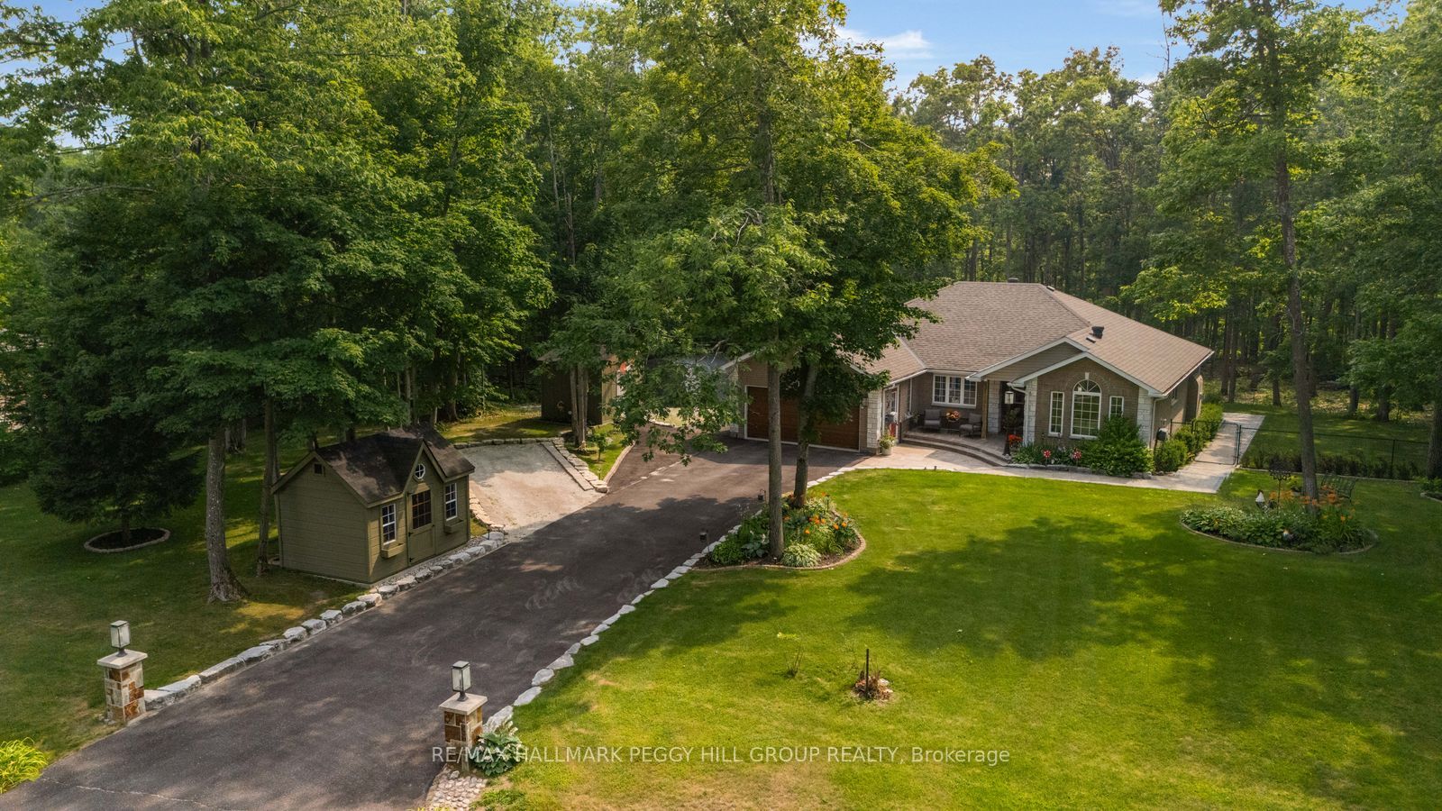 6 Maplehill Drive, Oro-Medonte, ON L0L 2L0 photo 2