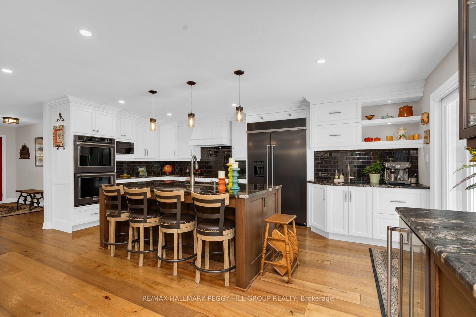 6 Maplehill Drive, Oro-Medonte, ON L0L 2L0 photo 5