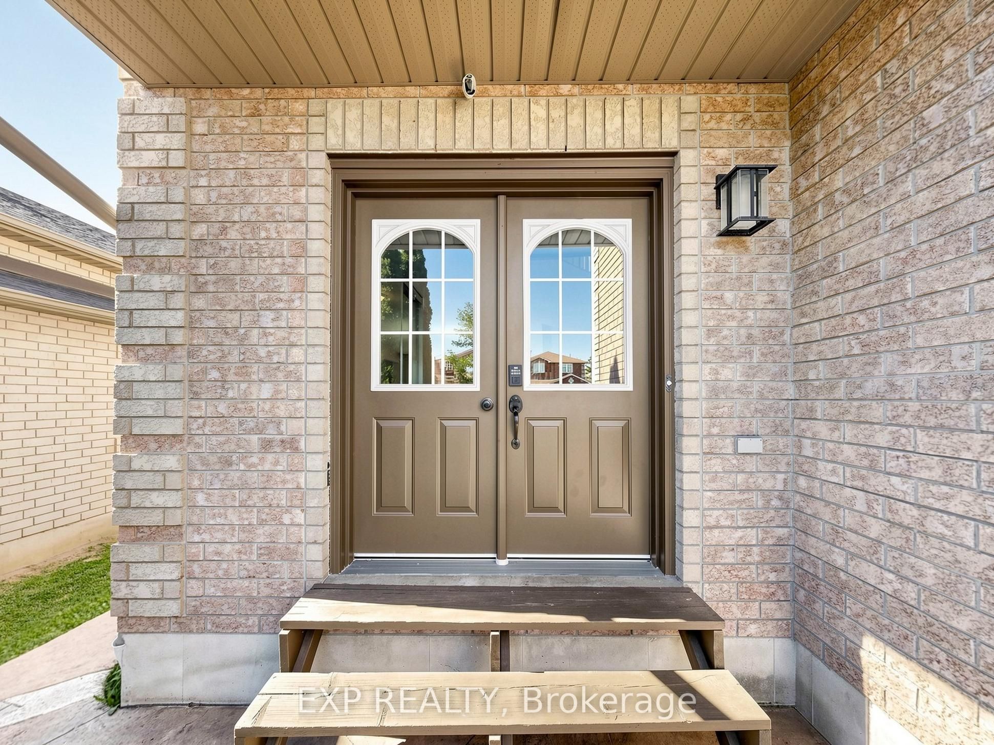 6 Booth Lane, Barrie, ON L4N 0S4 photo 2