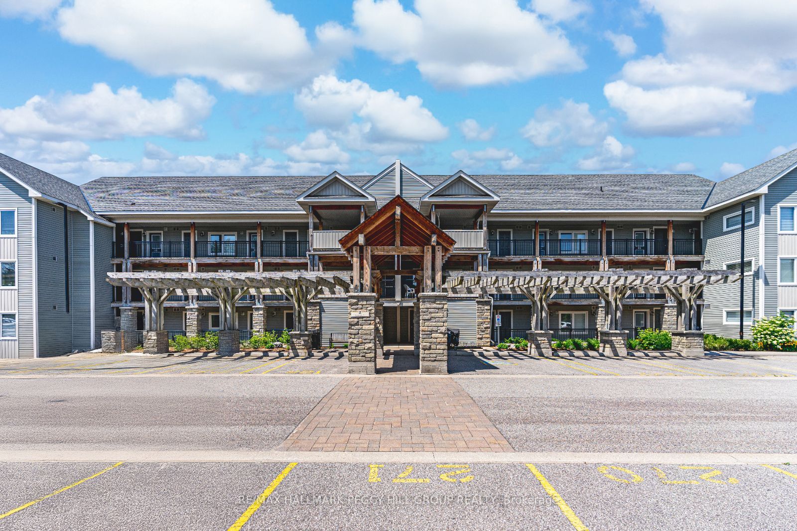 2 Cove Court 106, Collingwood, ON L9Y 0Y6 photo 2