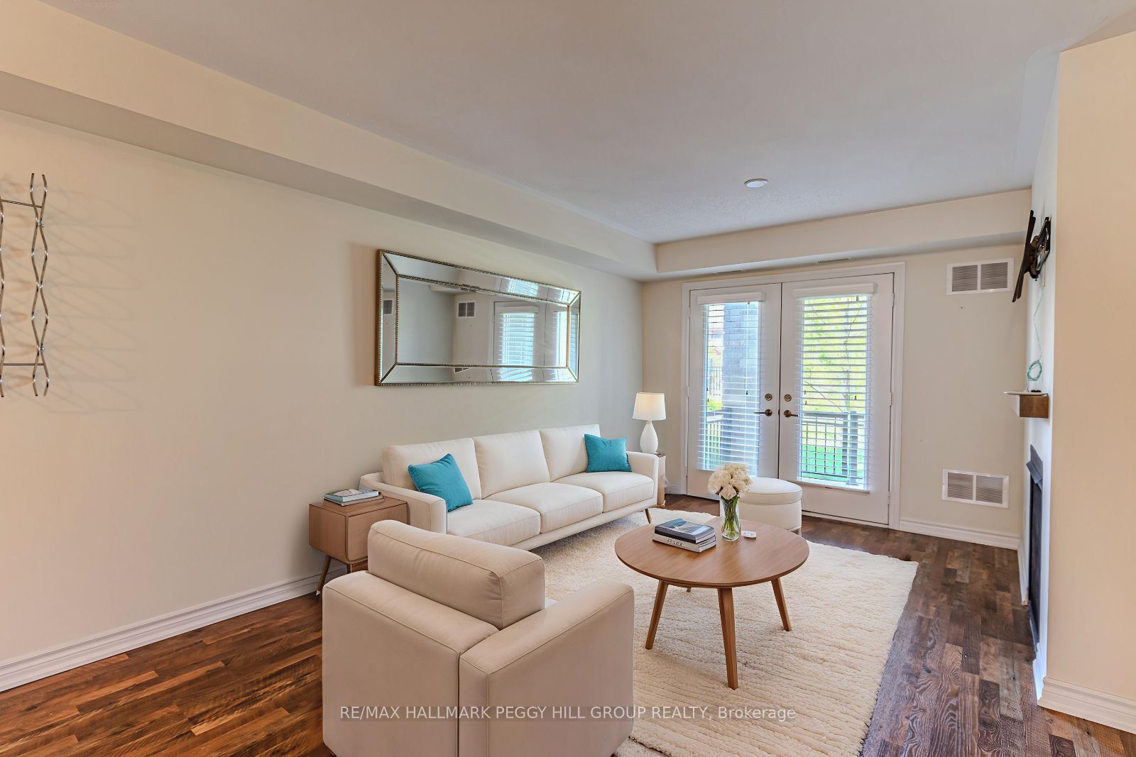 2 Cove Court 106, Collingwood, ON L9Y 0Y6 photo 4