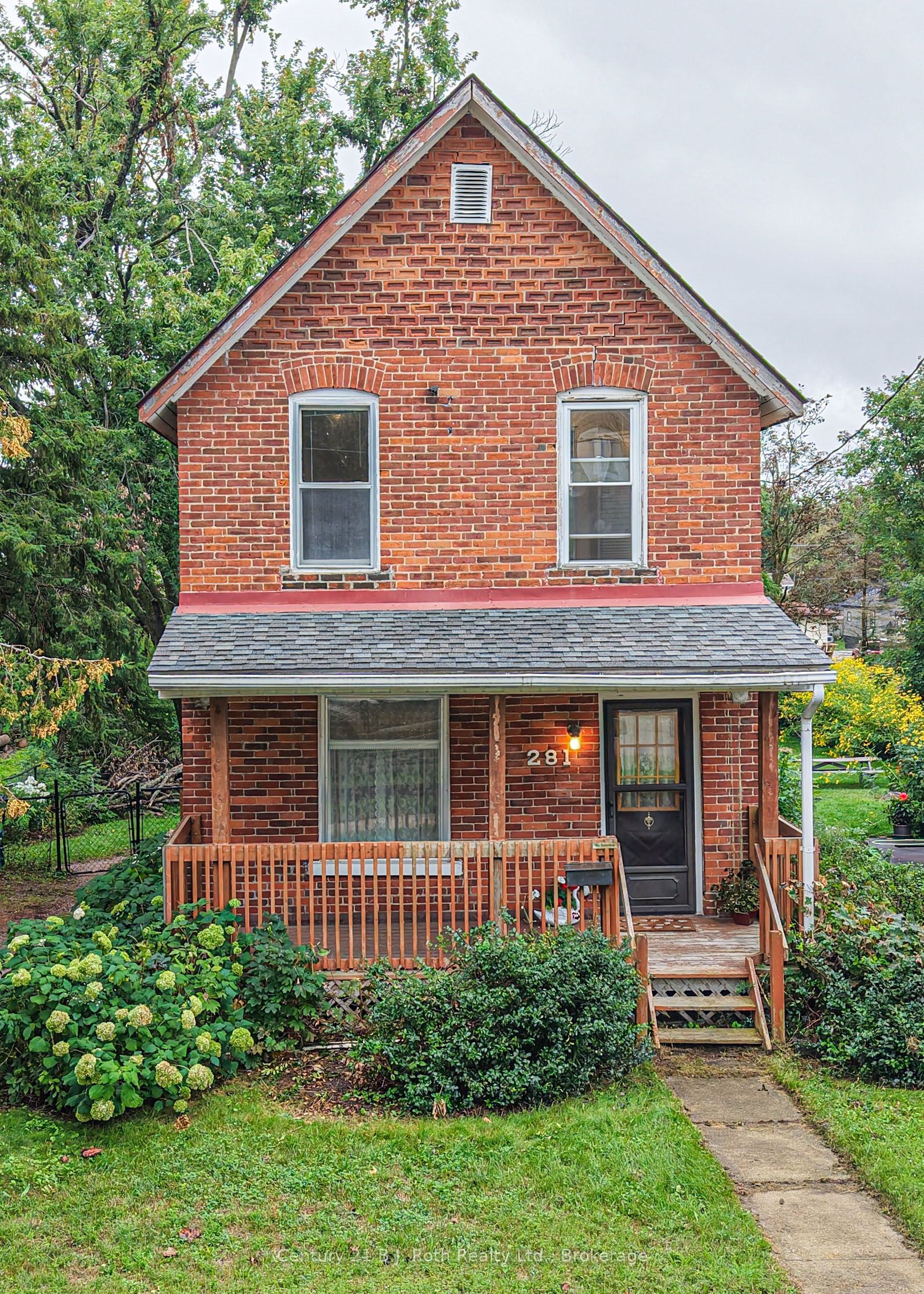 281 Nottawasaga Street, Orillia, ON L3V 3K5 photo 3