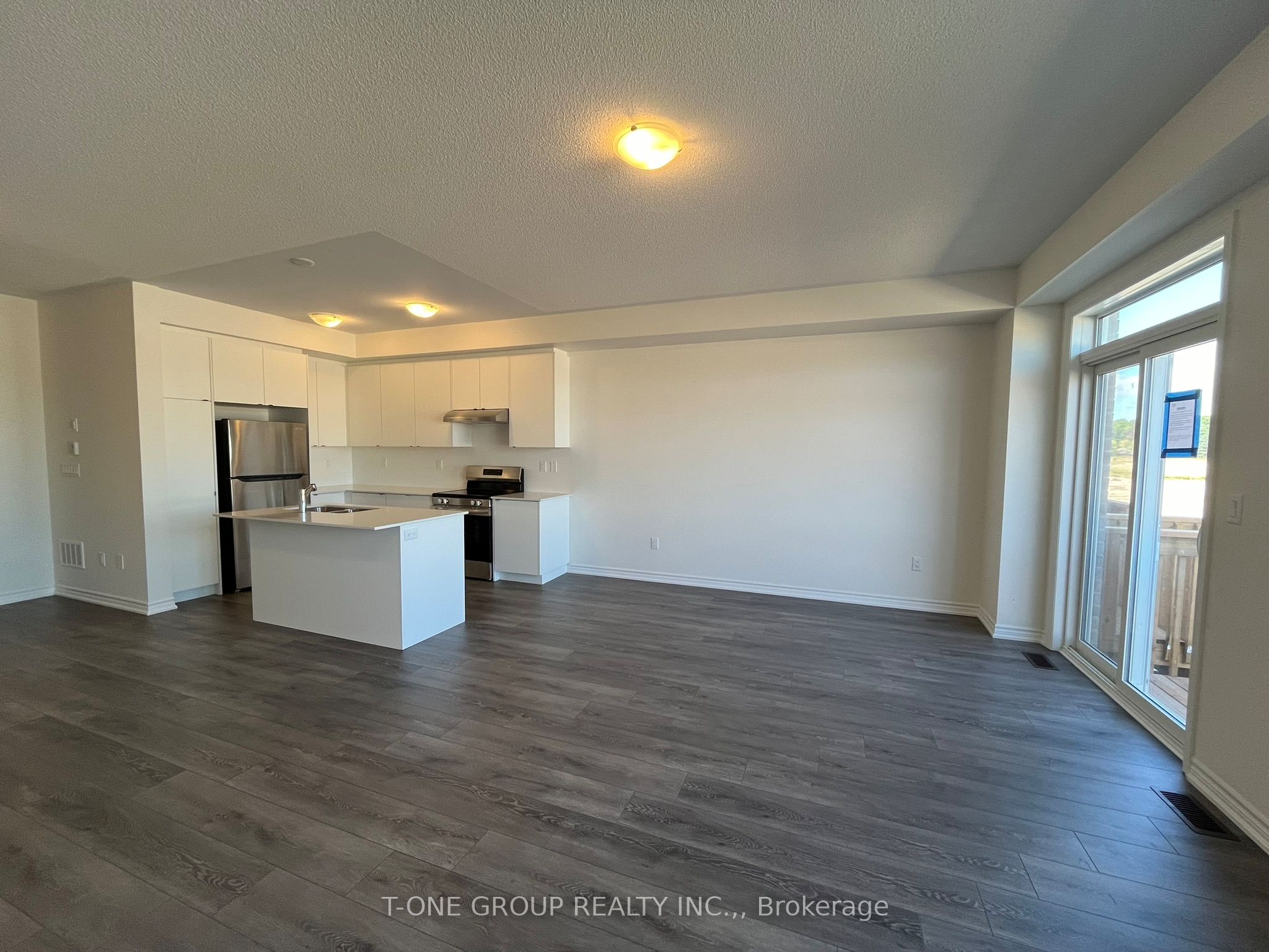 103 Greer Street, Barrie, ON L9J 0R6 photo 5
