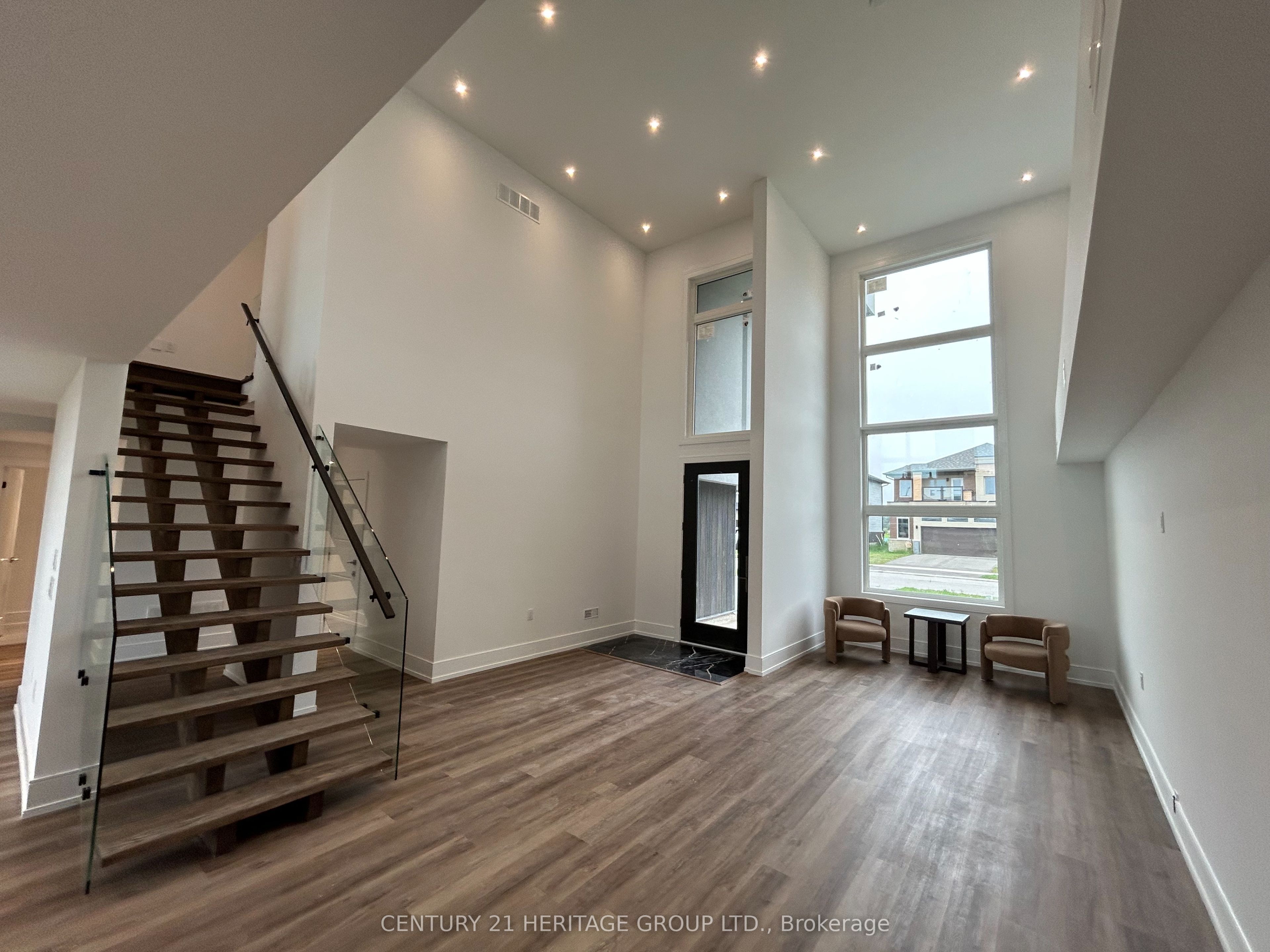 3714 Quayside Drive, Severn, ON L3V 8M9 photo 4