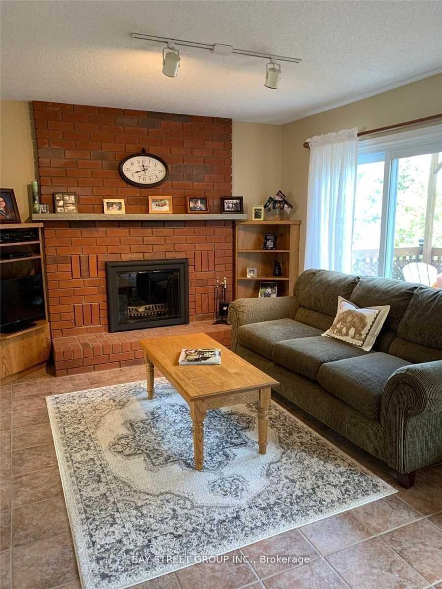 76 Mayfair Drive, Barrie, ON L4N 6Y9 photo 5