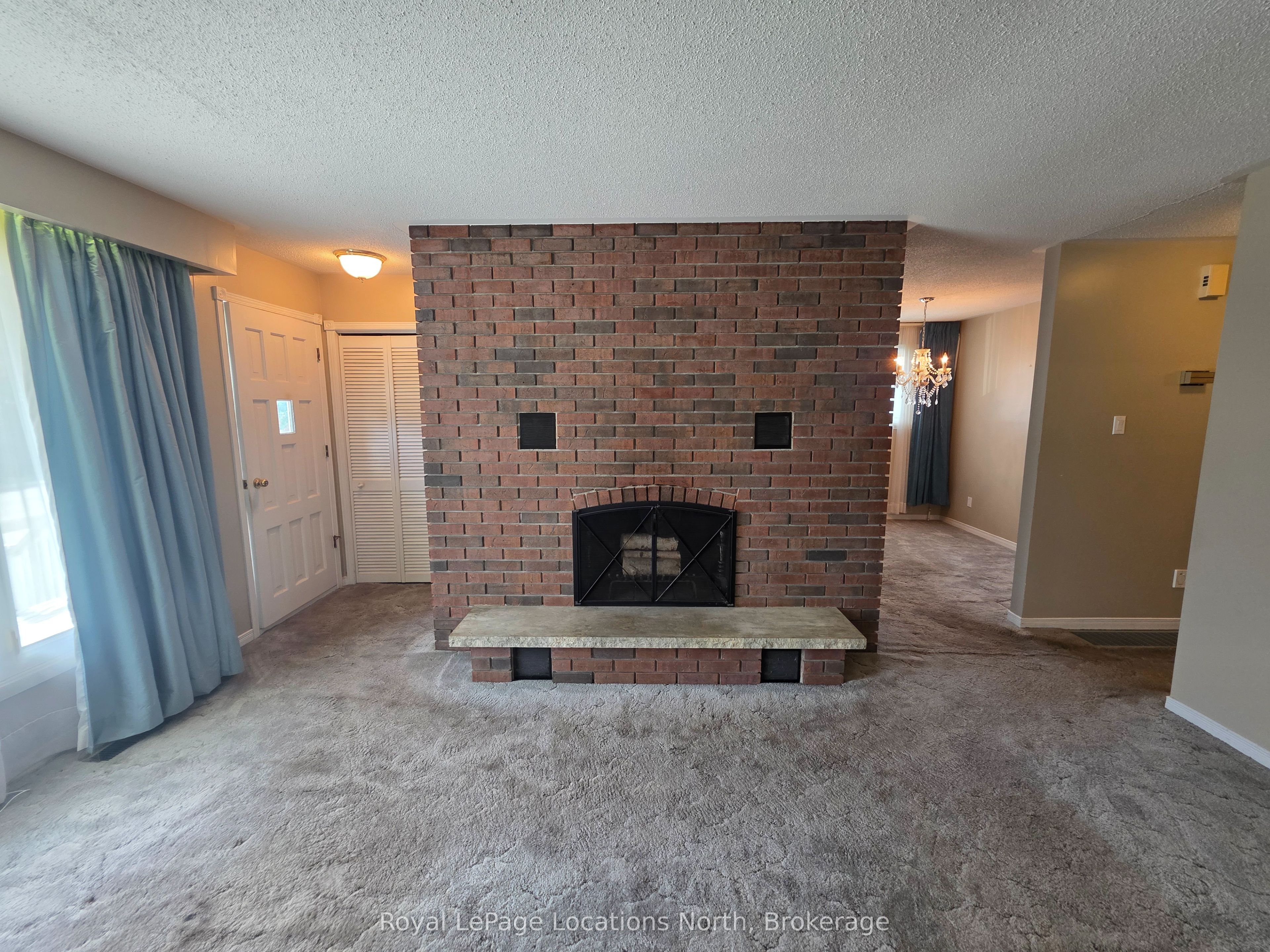 508 Spruce Street, Collingwood, ON L9Y 3H6 photo 4