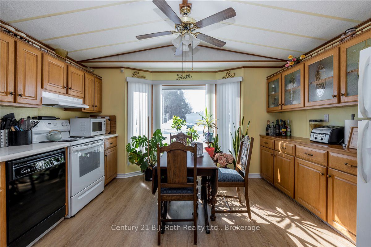 1 Smiths Lane, Midland, ON L4R 0B9 photo 4
