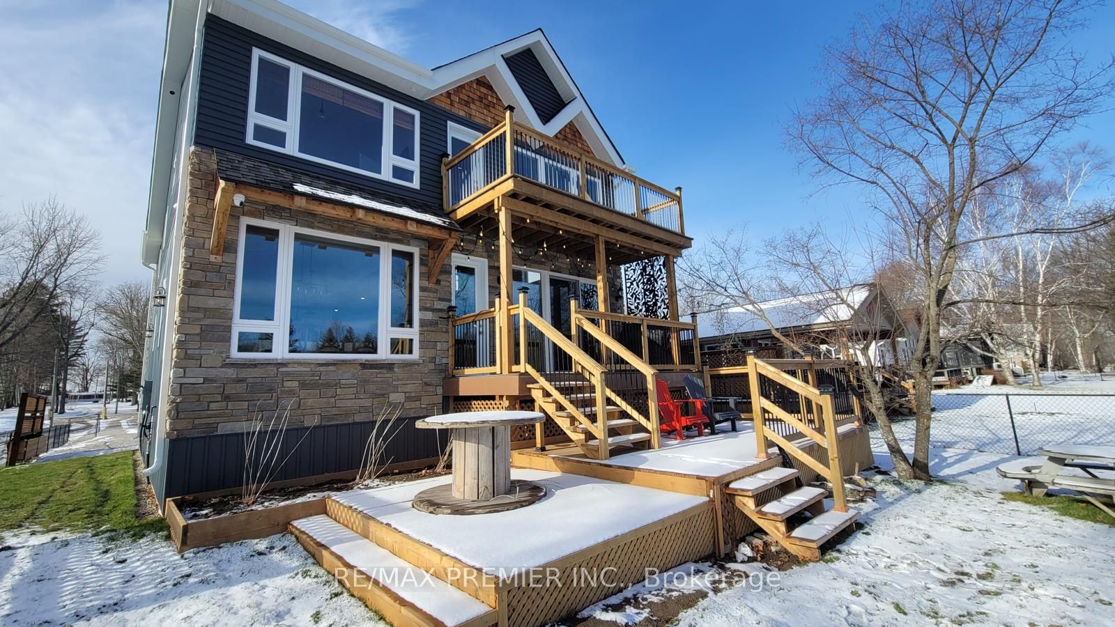 1651 Peninsula Pt Road, Severn, ON P0E 1N0 photo 2