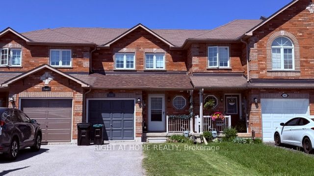 140 Sydenham Wells Road, Barrie, ON L4M 6T3 photo 2
