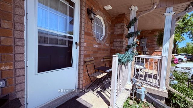 140 Sydenham Wells Road, Barrie, ON L4M 6T3 photo 3