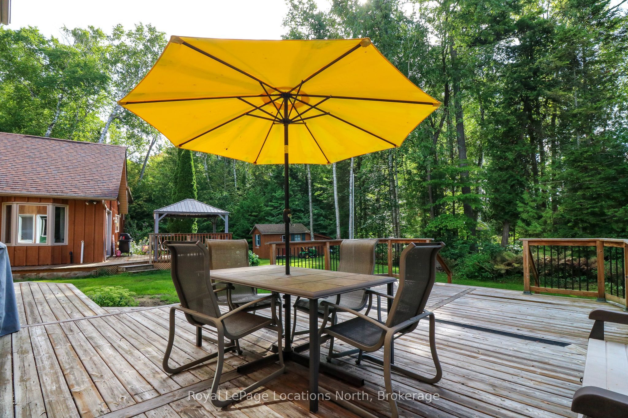 1657 Shore Lane, Wasaga Beach, ON L9Z 1W4 photo 5