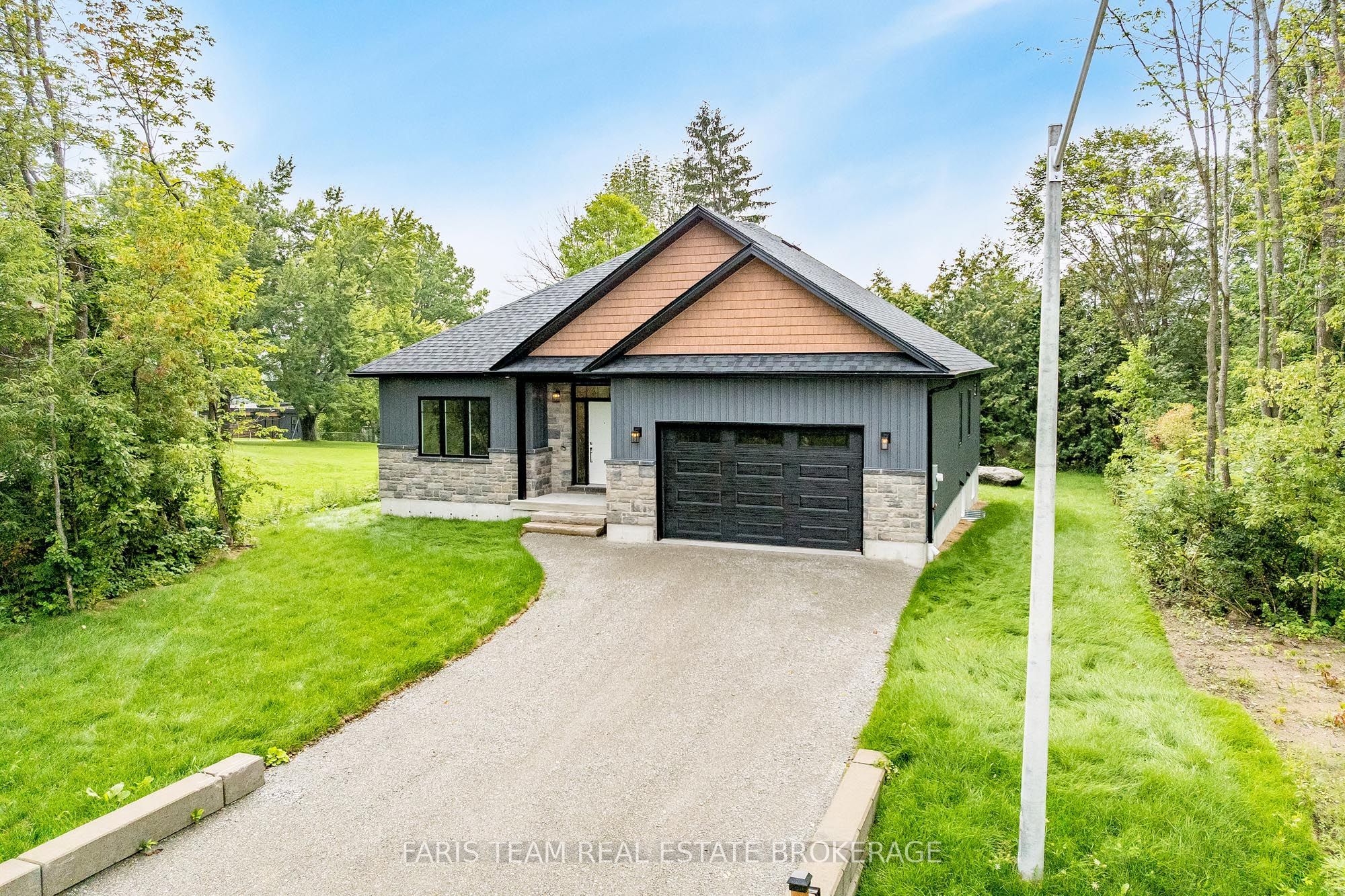 45 Sheppard Street, Severn, ON L0K 1E0 photo 2