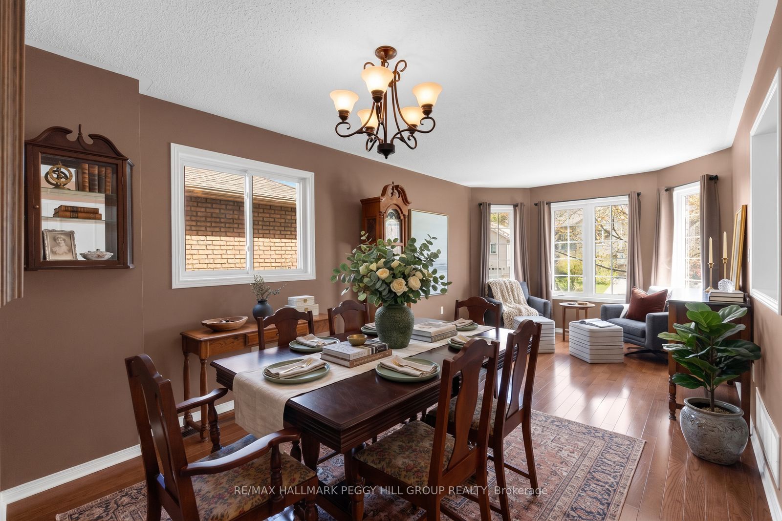 168 Wildwood Trail, Barrie, ON L4N 9Y6 photo 3