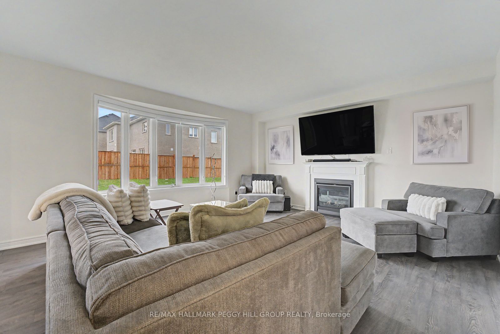 113 Rugman Crescent, Springwater, ON L9X 2A5 photo 4