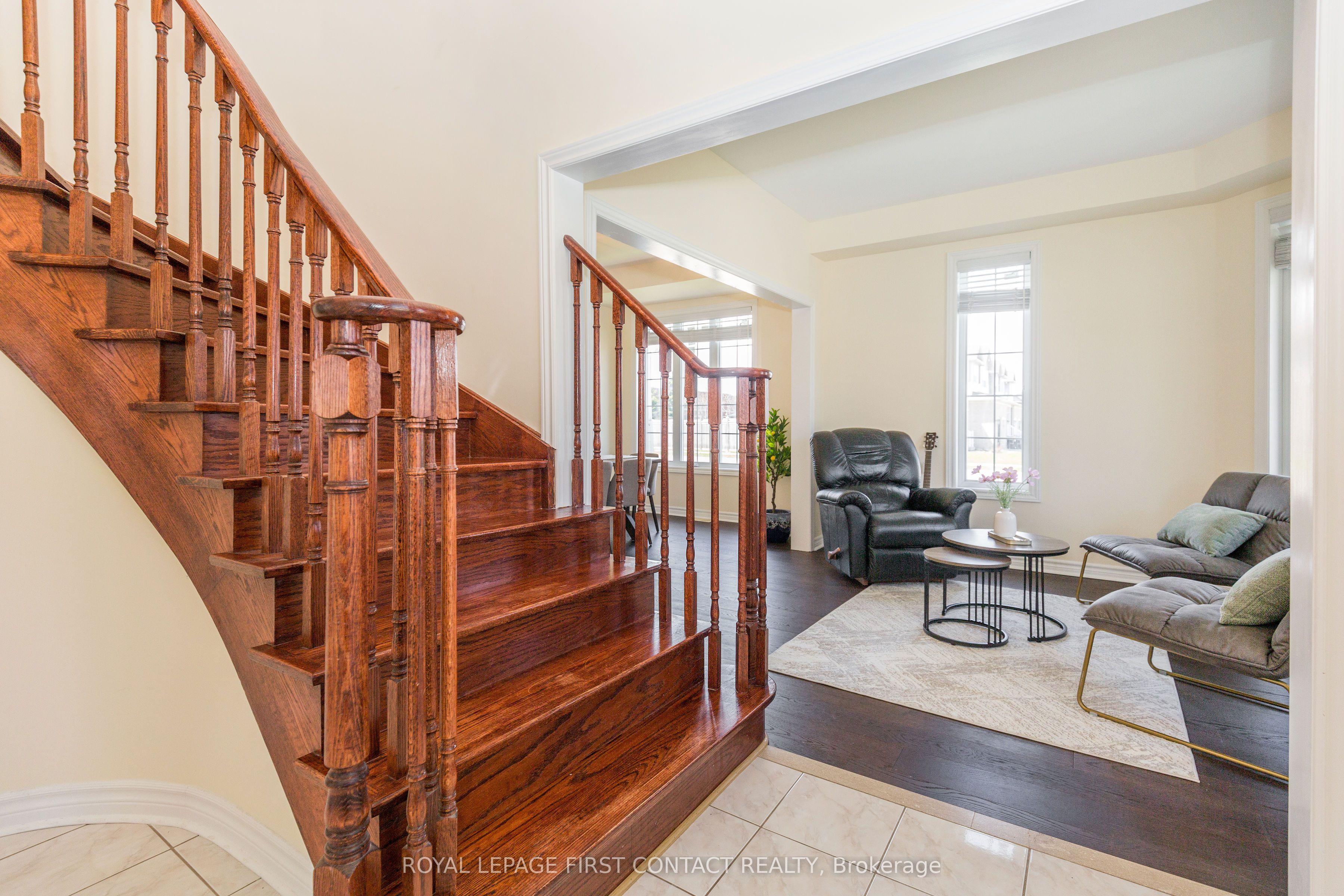 1 Griffin Gate, Barrie, ON L4M 7G4 photo 5