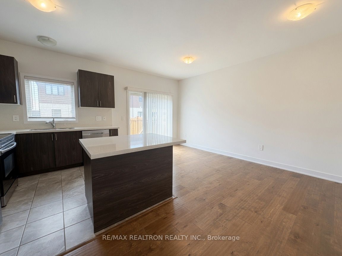 36 Westwood Avenue, Barrie, ON L9J 0M6 photo 5