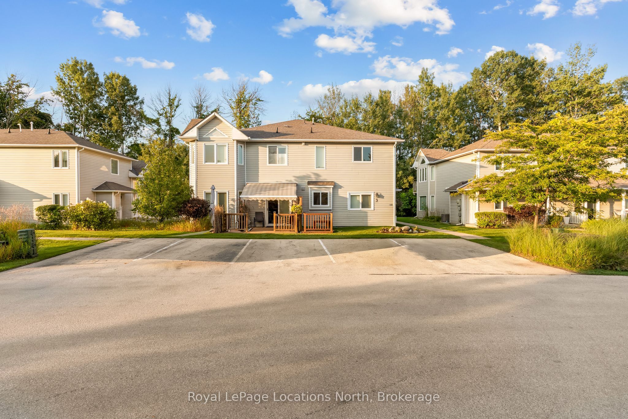 35 Sundial Court 17, Collingwood, ON L9Y 5E5 photo 2