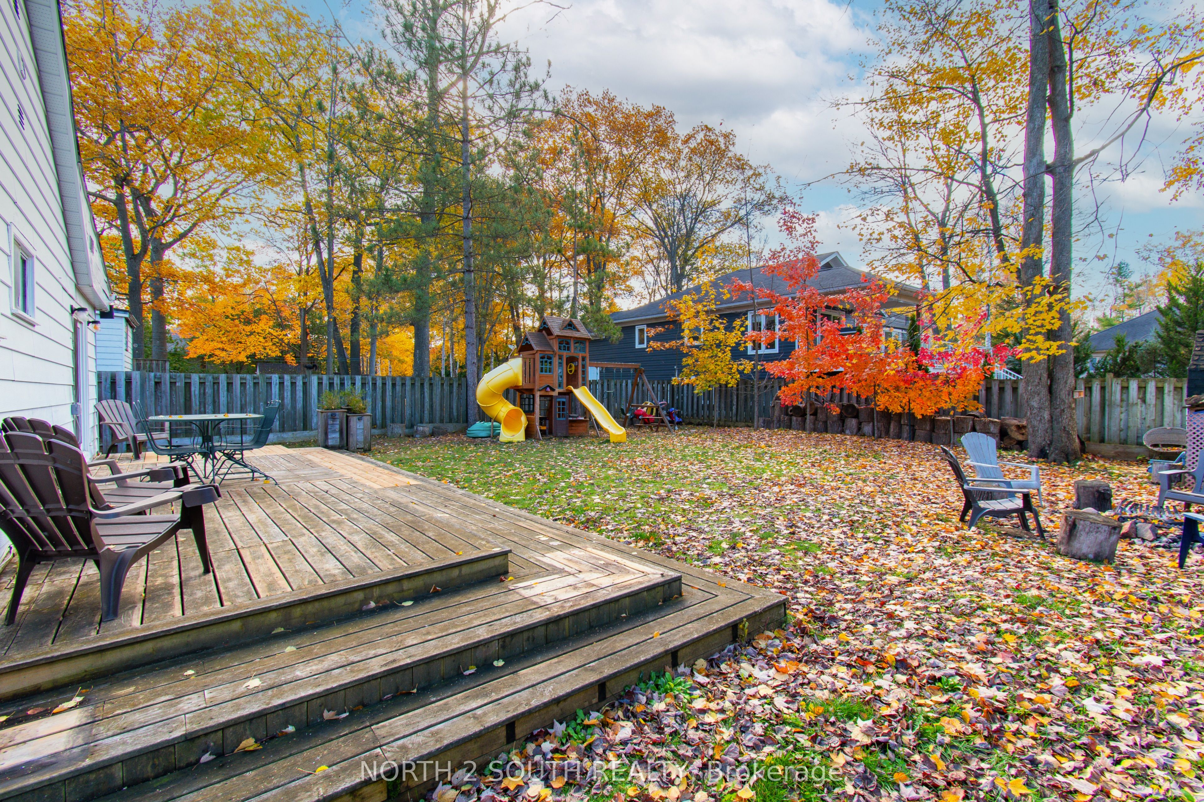 98 33rd Street N, Wasaga Beach, ON L9Z 2B9 photo 5
