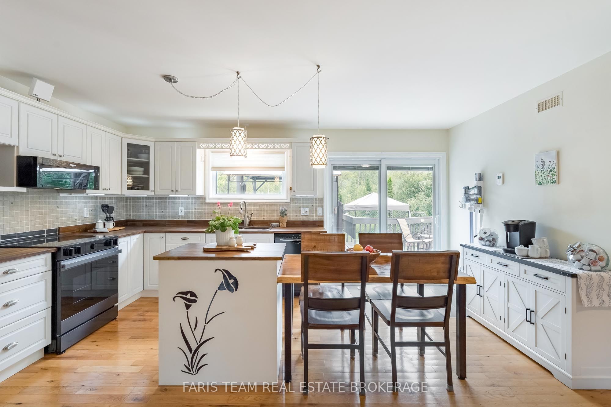 2151 Fairgrounds Road, Ramara, ON L0K 2B0 photo 3