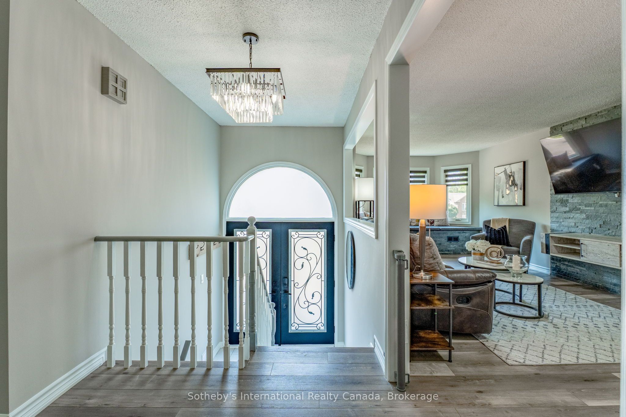 53 Royal Beech Drive, Wasaga Beach, ON L9Z 1H3 photo 5