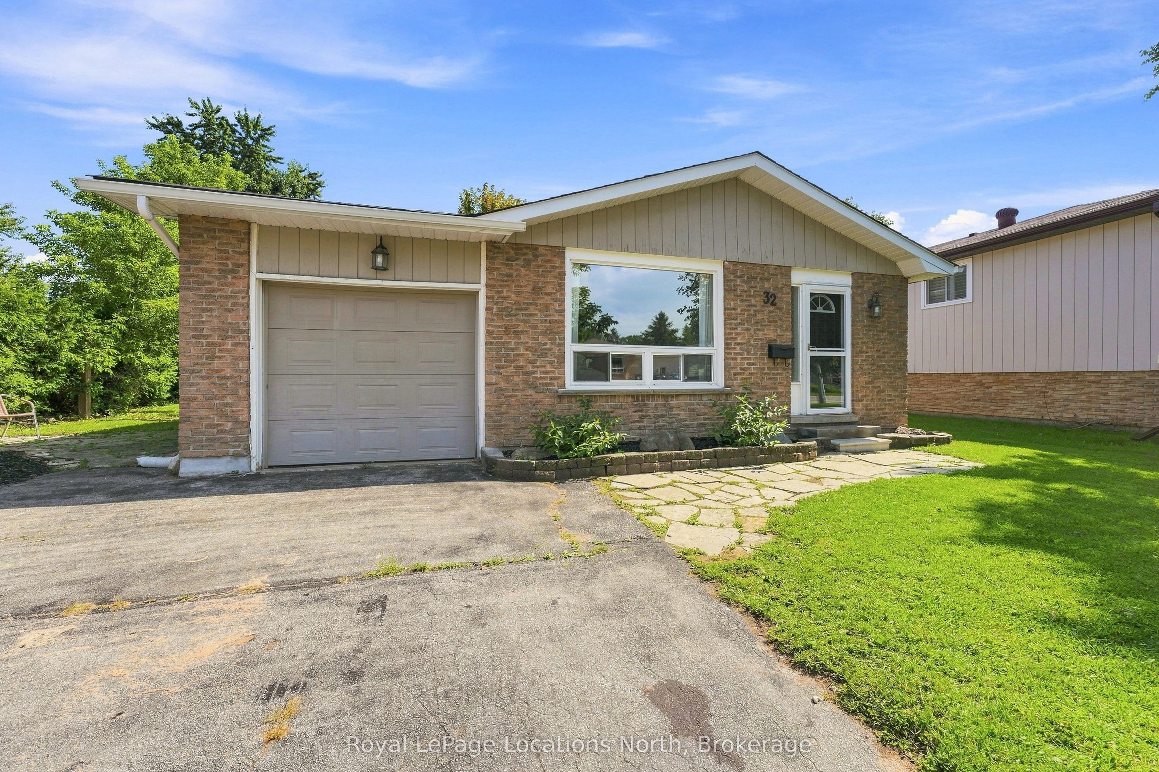 32 Courtice Crescent, Collingwood, ON L9Y 4G1 photo 2