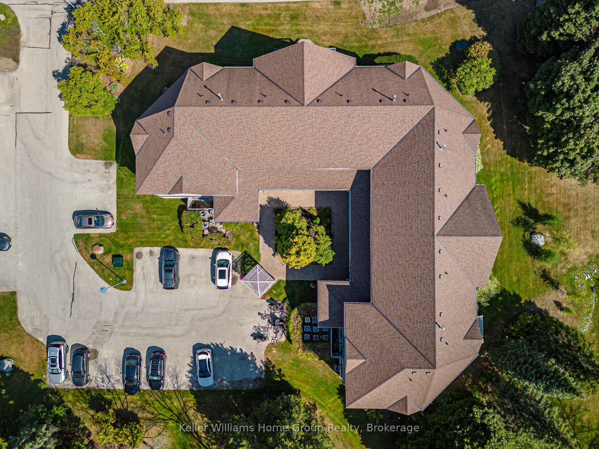 711 Johnston Park Avenue, Collingwood, ON L9Y 5C7 photo 4