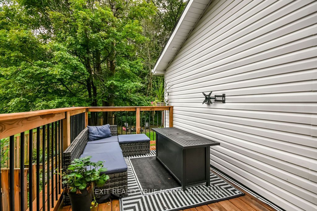 27 Nida Drive, Tiny, ON L9M 0B3 photo 3